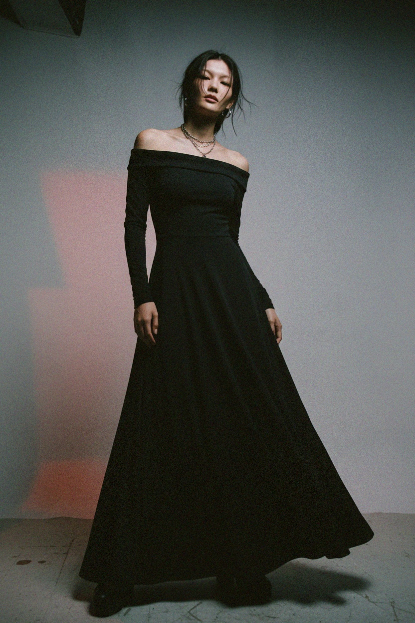 Elegant Black Maxi Dress with Off-Shoulder Neckline photo 2