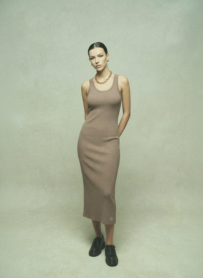 Ribbed Knit Sleeveless Midi Dress photo 3