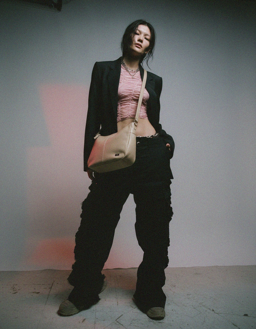 Everyday Beige Leather Shoulder Bag photo 2