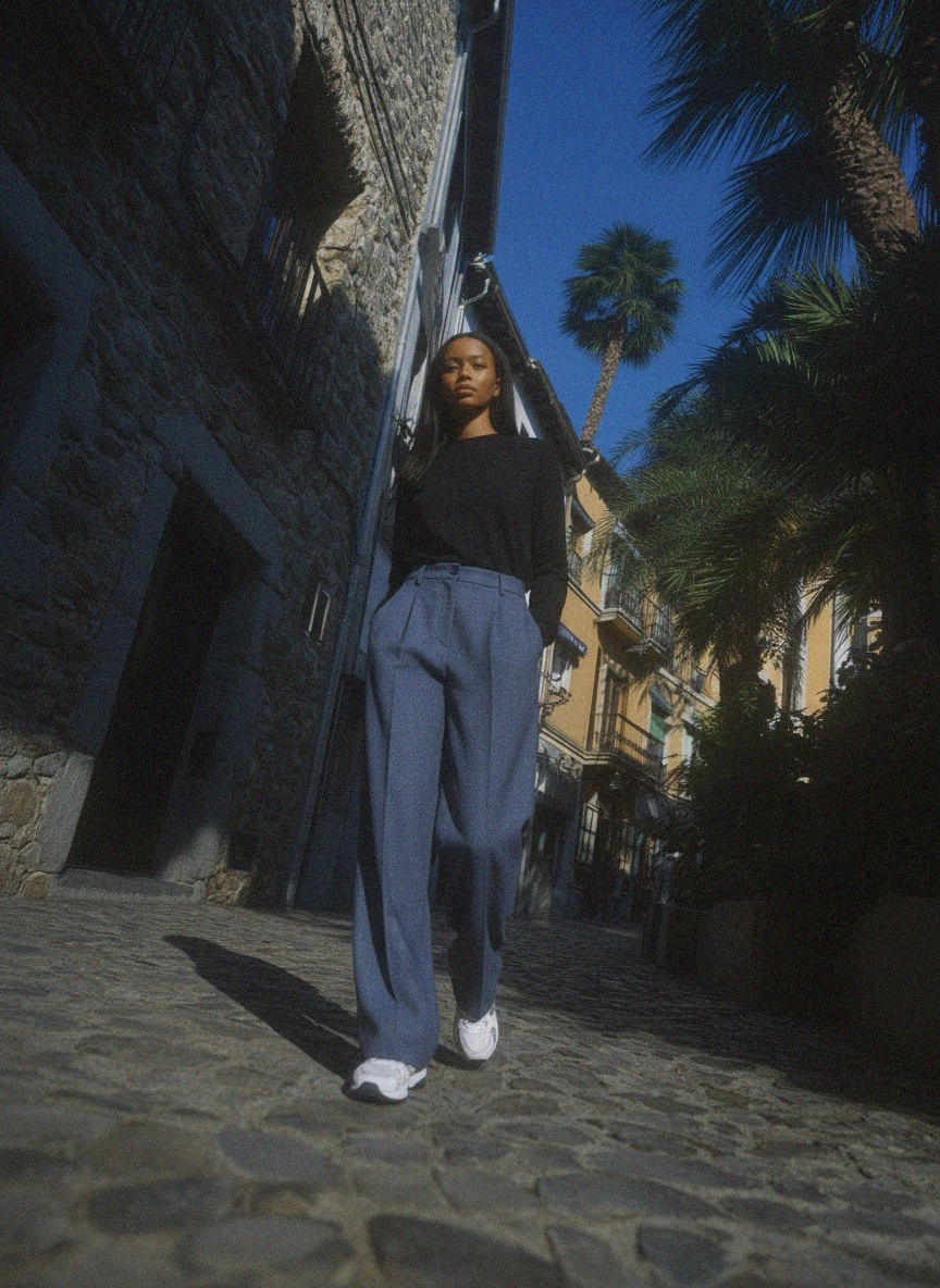 Blue Wide-Leg Pleated Pants photo 3