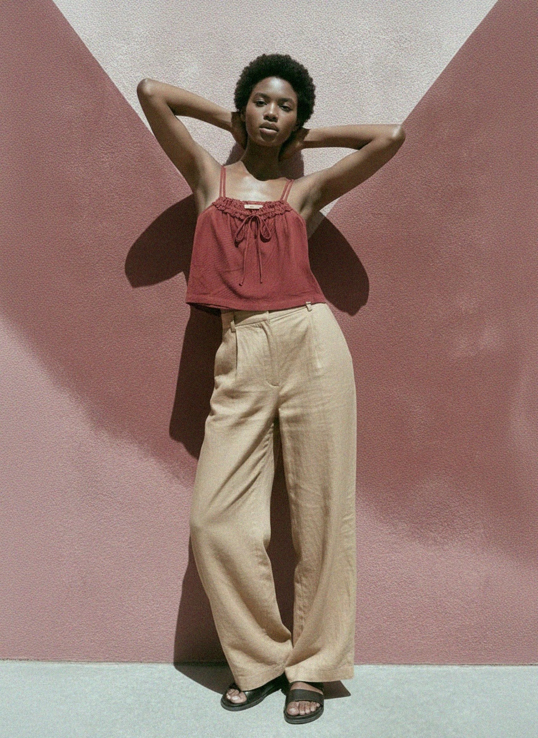 Ruffled Tie-Front Tank Top photo 2