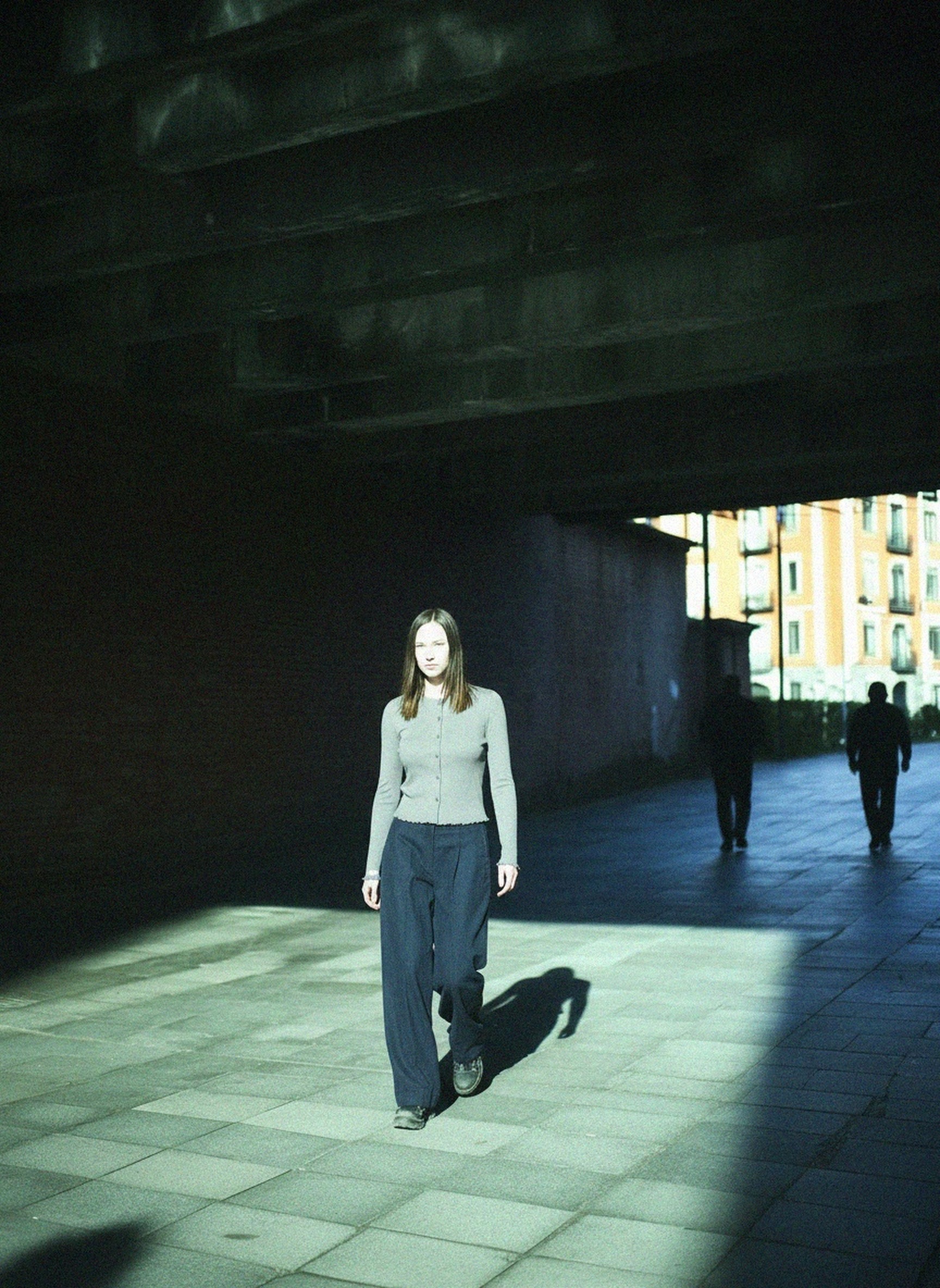 Chic Ribbed Button-Front Knit Cardigan in Grey photo 2