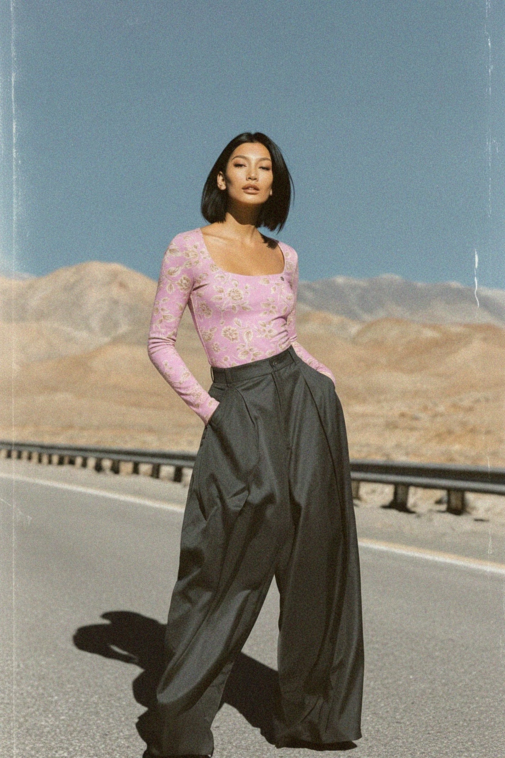 Pink Floral Long-Sleeve Fitted Top photo 2