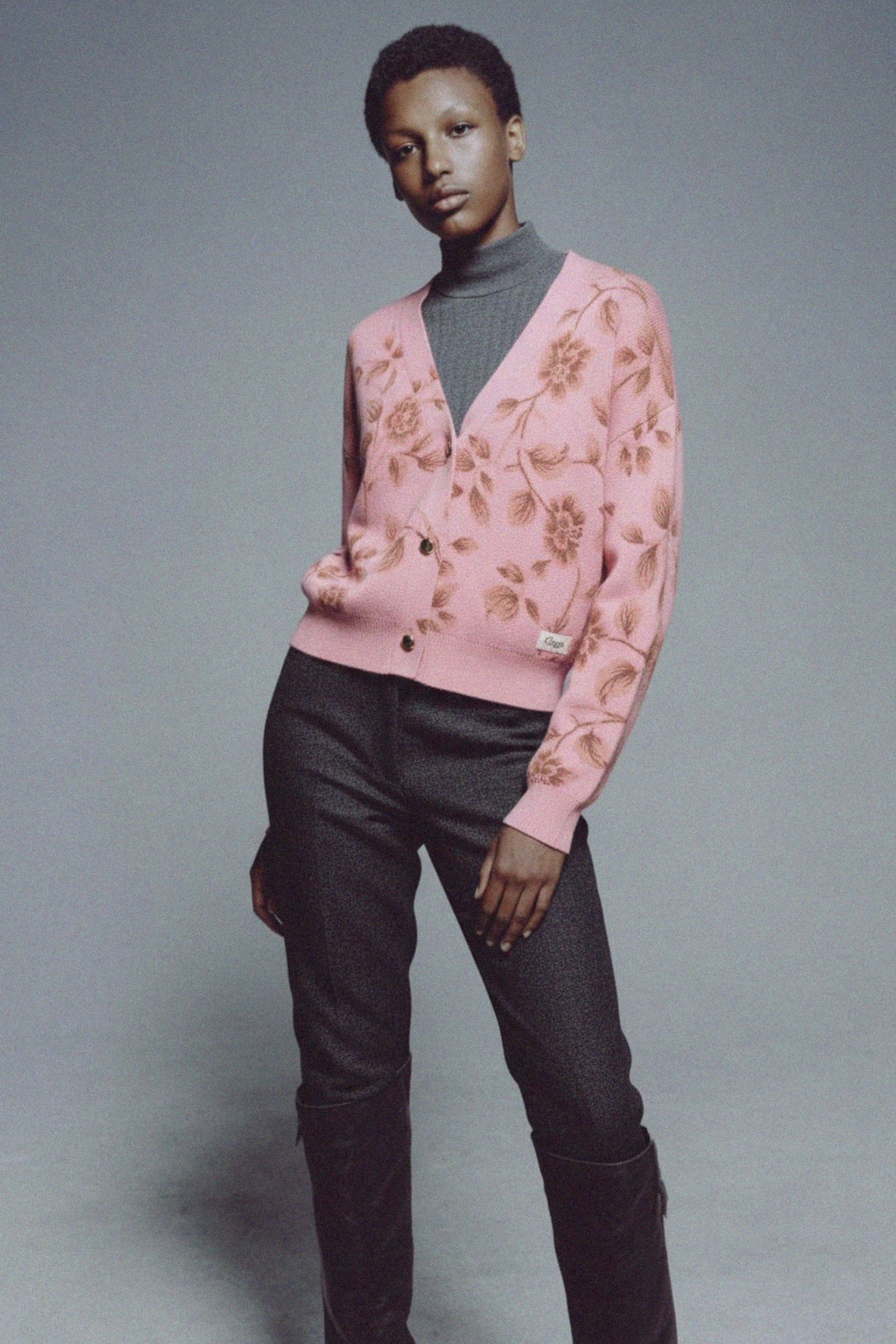 Pink Floral Knit Cardigan photo 2