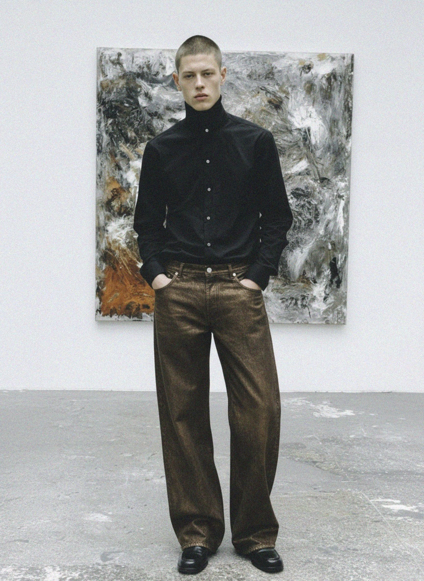 Coated Wide-Leg Jeans in Distressed Brown photo 2