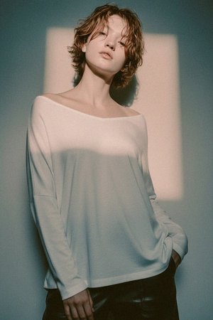 White Off-Shoulder Long Sleeve Blouse