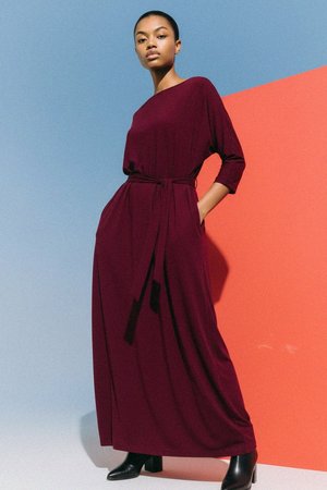 Burgundy Maxi Dress with Tie Waist and Pockets