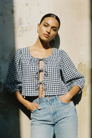 Gingham Puffed Sleeve Tie-Front Cropped Blouse