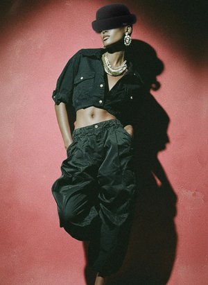 Classic Black Structured Felt Hat