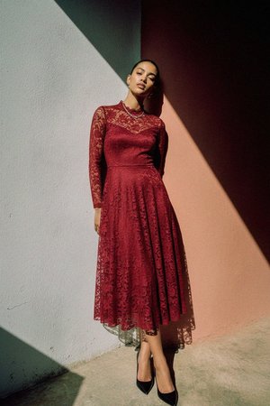 Elegant Red Lace Long Sleeve Midi Dress