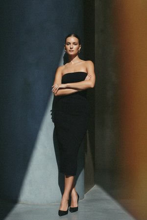 Black Ribbed Strapless Bodycon Midi Dress