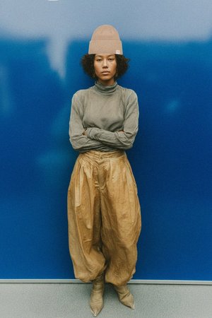 Ribbed Knit Beige Beanie