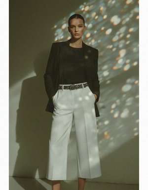 Stylish Cropped Wide-Leg Pants