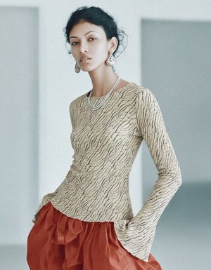 Textured Patterned Long Sleeve Blouse