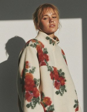 Cozy Floral Pullover Sweater with High Collar