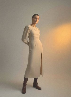 Chic Beige Midi Dress with Side Slit & Puffed Sleeves