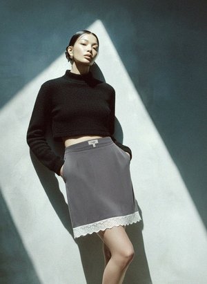 Chic Grey Mini Skirt with Delicate Lace Hem