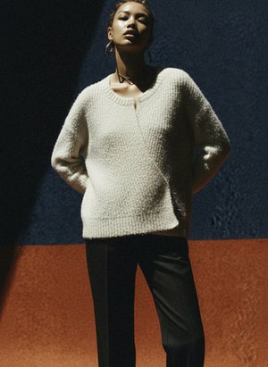 Textured Boucle Knit Sweater