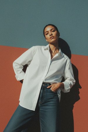 Relaxed Fit Classic Button-Up Shirt